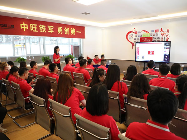 公司銷售部舉行6月份拓疆大戰(zhàn)啟動(dòng)會(huì) 公司銷售部舉行6月份拓疆大戰(zhàn)啟動(dòng)會(huì)